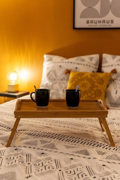 شقة Le Cocon Retro-Chic A La Capitale سان دوني المظهر الخارجي الصورة